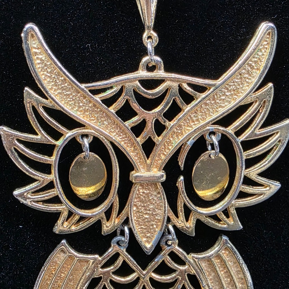 Owl Pendant 24" Necklace Gold Tone Articulated Vintage Filigree Boho 70s - Picture 3 of 9